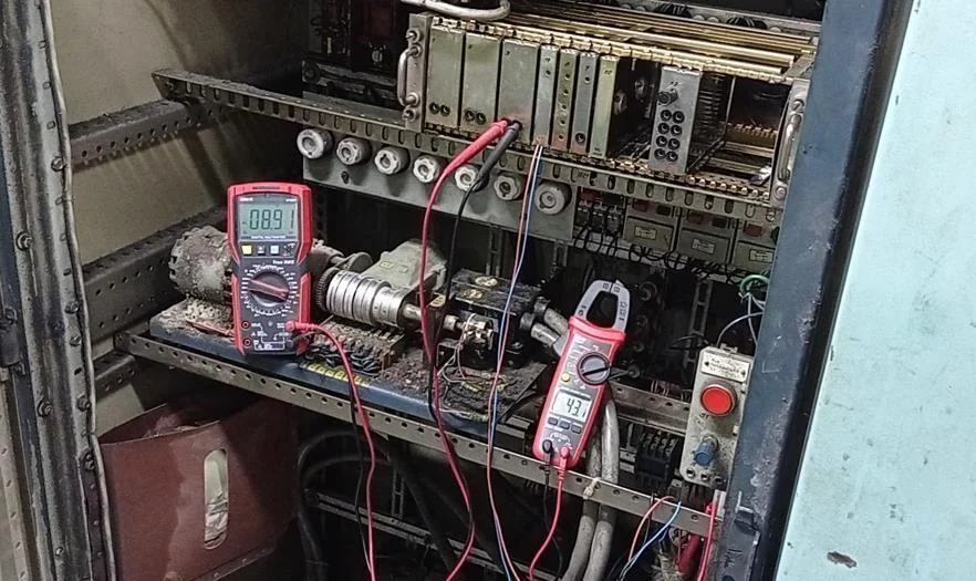 Printing machine: electrical diagnostics of its controls